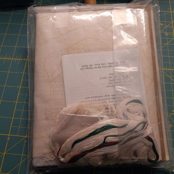 Counted cross stitch opened packages Vintage Cottagecore Grandmacore - Picture 4 of 12